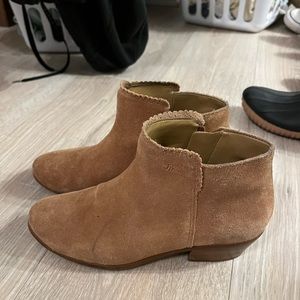 Jack rogers booties